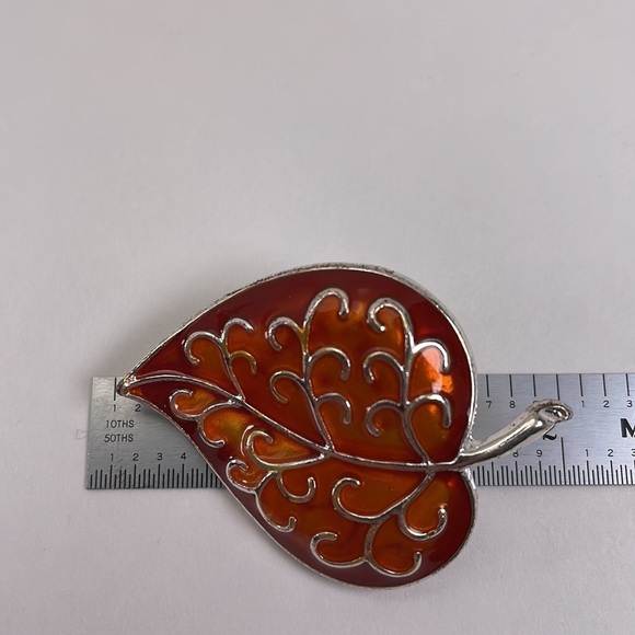 Leaf Brooch Orange Enamel Silver Tone - Picture 5 of 7